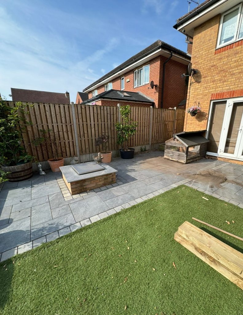 An area of a garden without a catio (pre project photo)